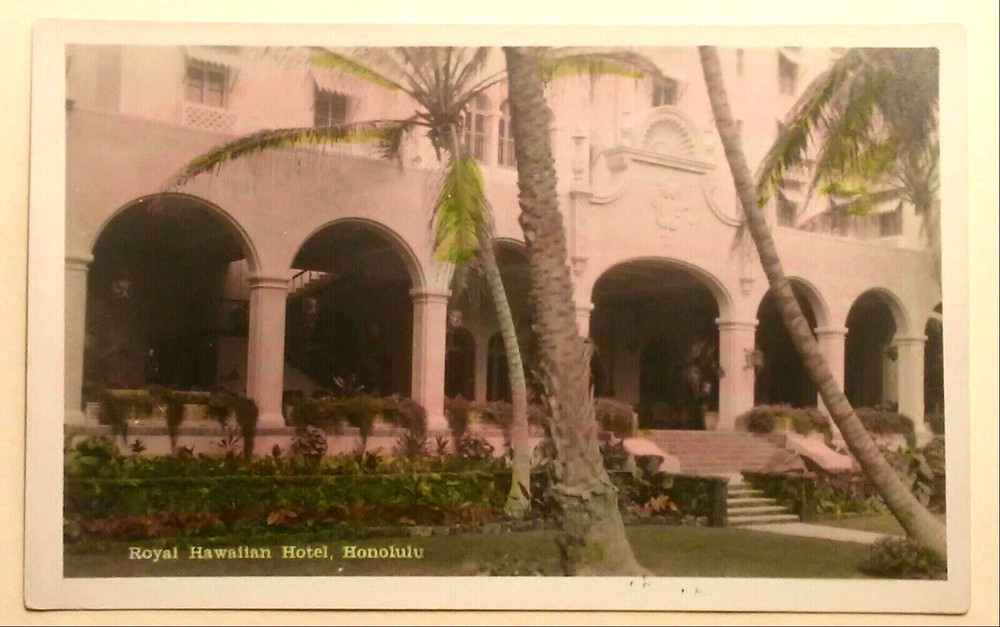 1930's Royal Hawaiian Hotel Waikiki TH Hawaii Tinted AZO RPPC