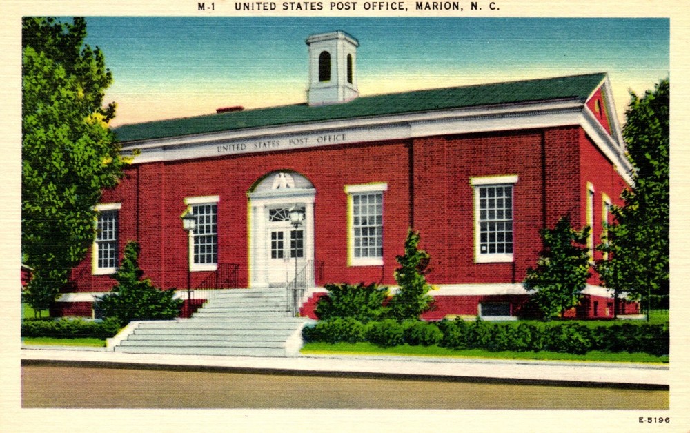 Postcard United States, post office, Marion, North Carolina