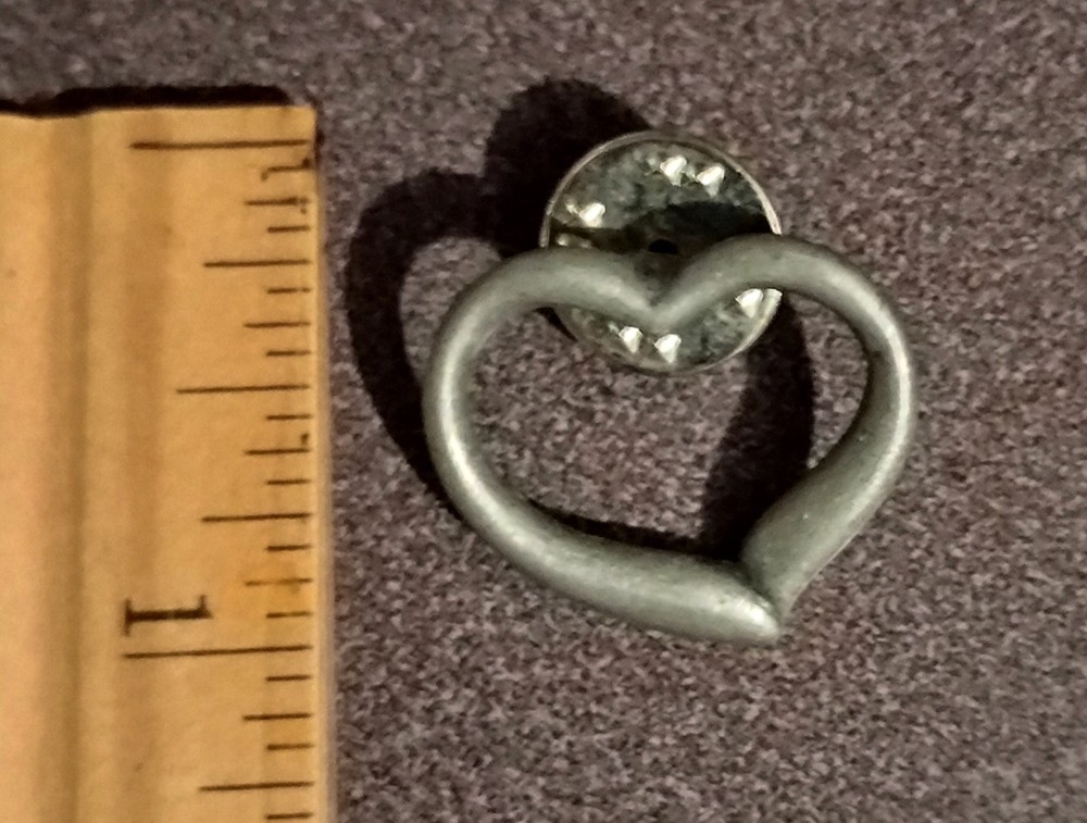 Metal Heart Grey Silver Tone Jacket Lapel Pin Collectible A-4