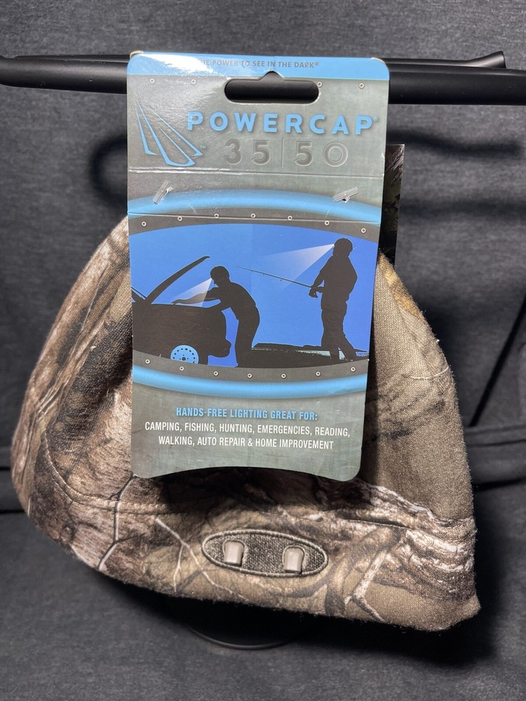 REALTREE Camo Panther Vision Power Cap LED Lighted Headlamp Fleece Lined Beanie