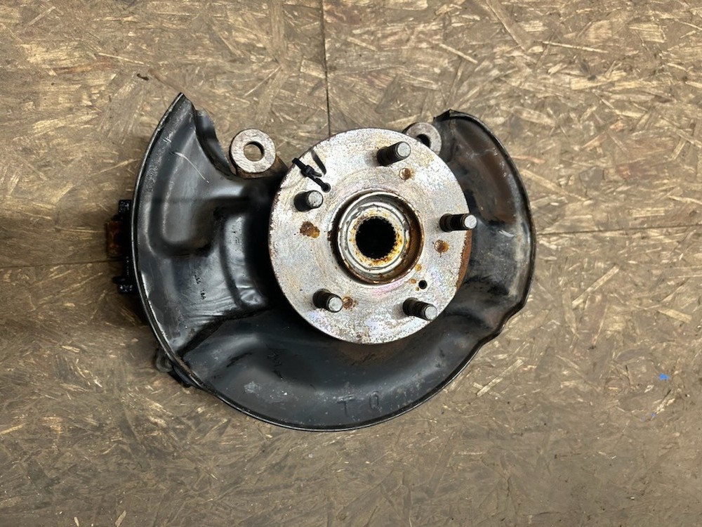 2013 Honda CRV Front Right Passenger Spindle Knuckle Assembly AWD Oem