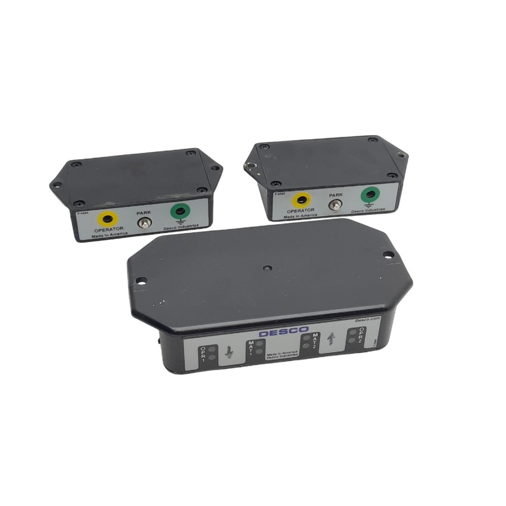 Desco 19232 Dual Operator Workstation Continuous Monitor, 24v AC, 500k-10m Ohms