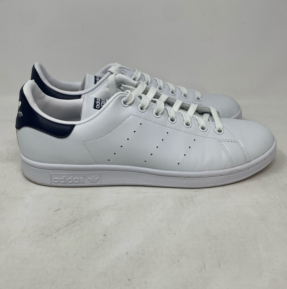 adidas Originals Men's Stan Smith Sneaker, White Size 10
