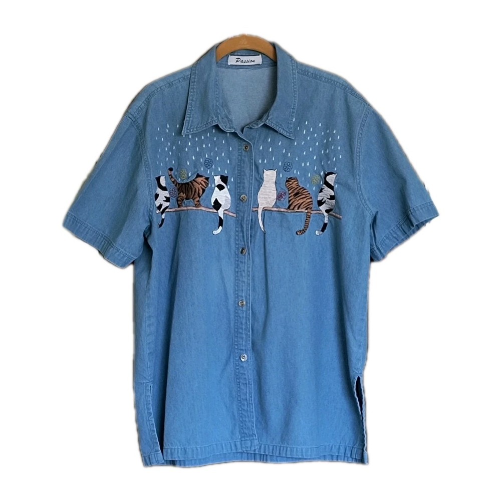 Women's Denim Shirt XL Cat Appliques Embroidery Button Up Short Sleeve Hu