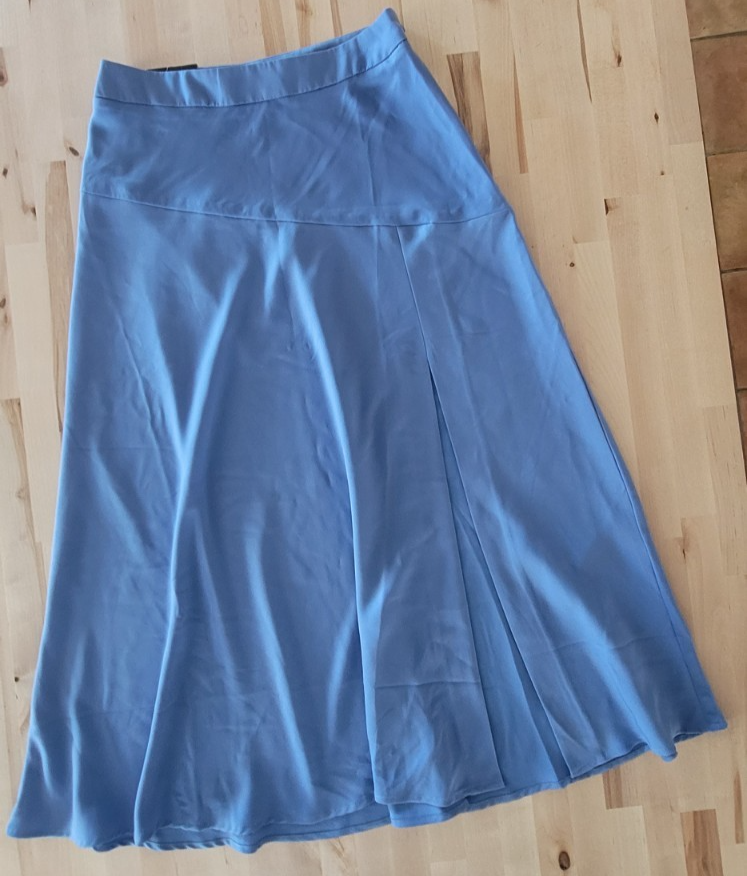 Vintage Banana Republic Blue Satin Midi Skirt Slit Boho Y2k Cottage Preppy SZ 6