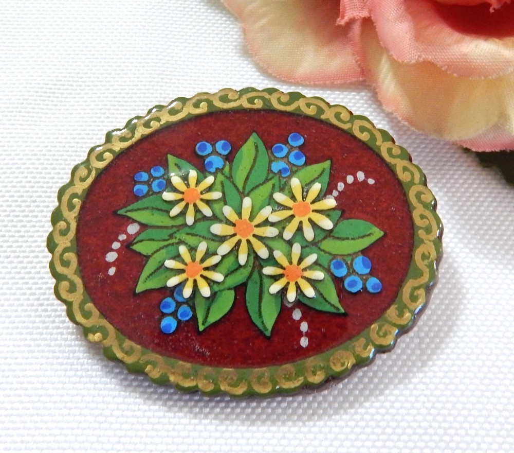Echo & Hara Vintage Inspired Flower Bouquet Pin/Brooch