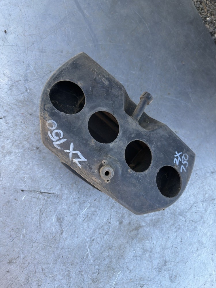 Kawasaki KZ750 KZ 750 Z750 Z Airbox Air Box Filter Housing Inlet OEM Genuine