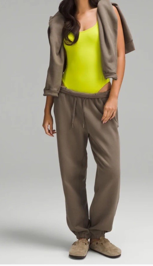 NWT LULULEMON Nulu Square Neck Sleeveless Bodysuit Lichen Lime Thong Size M