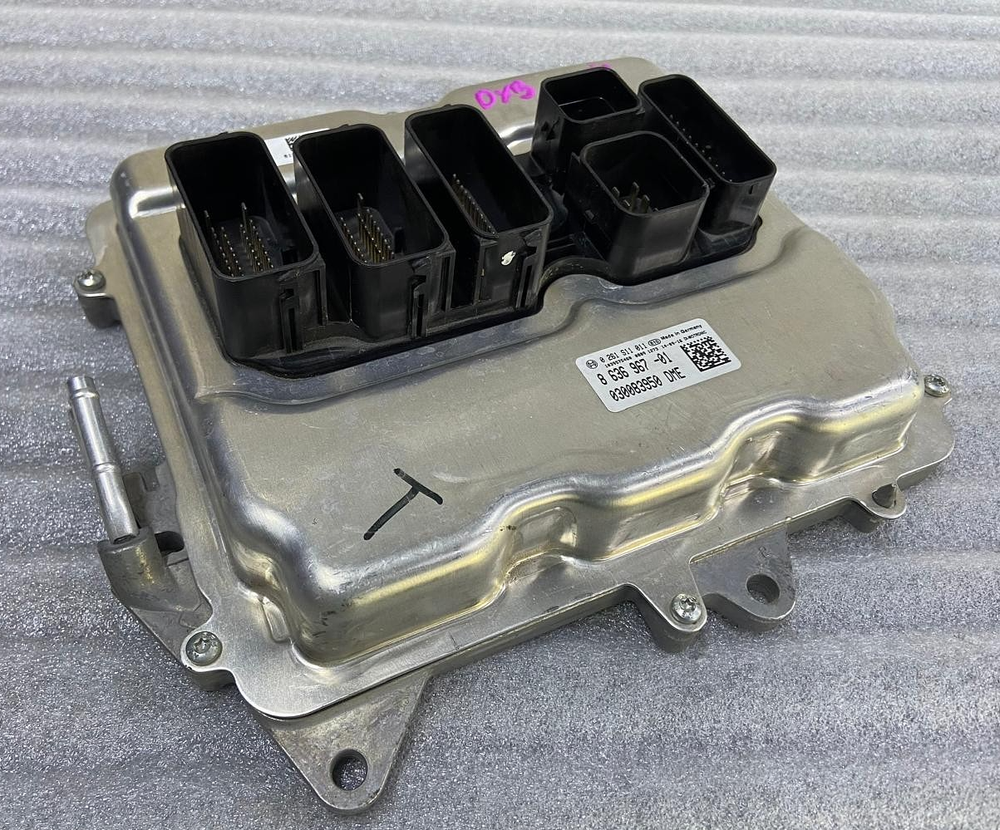 OEM BMW 550i 750i X5 X6 4.4L N63 ENGINE CONTROL UNIT SINGLE ECU ONLY 8636967