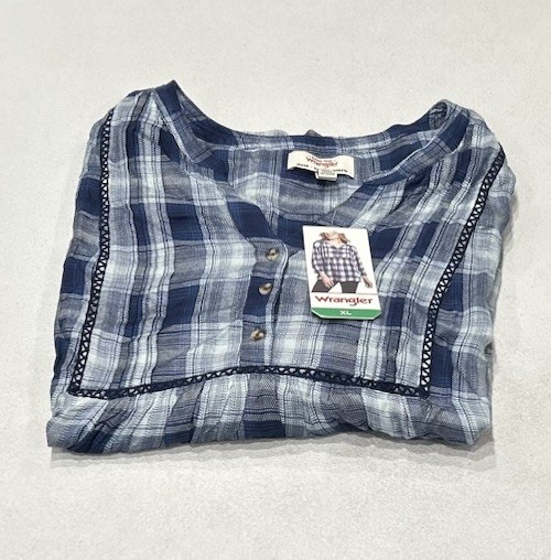 Wrangler Women's Plaid Blouse, Blue, Size XL
