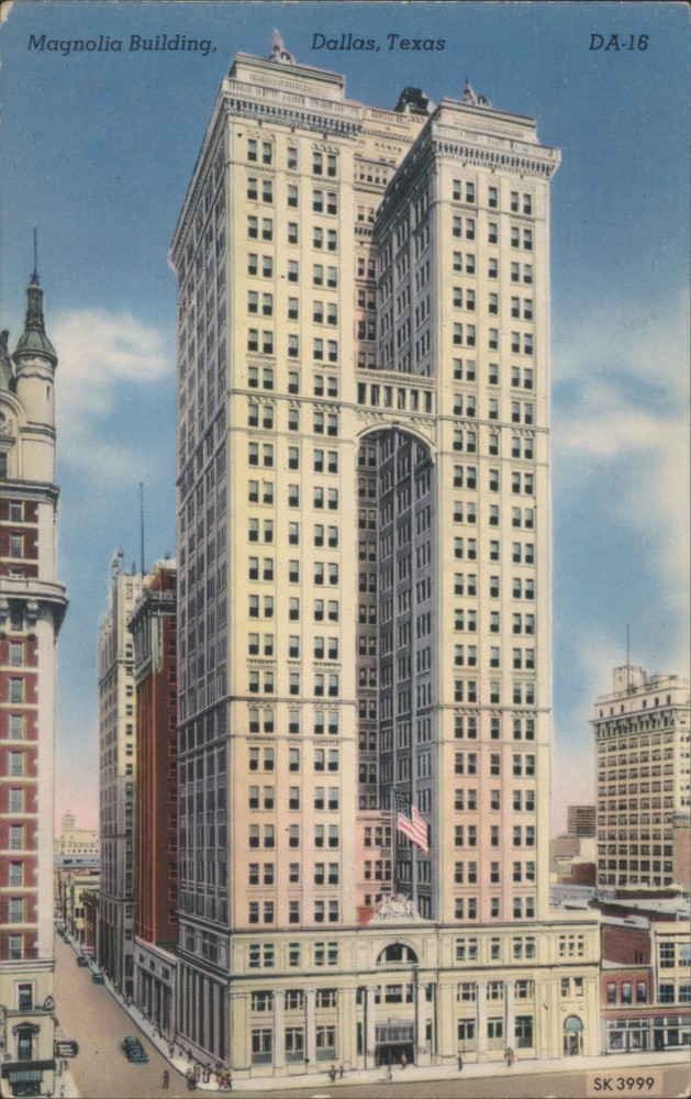 Dallas, Texas TX Magnolia Building Original Vintage Postcard