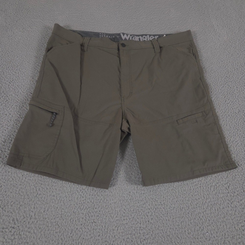 Wrangler Shorts Mens 42 Green Five Star Premium Cargo Nylon Stretch ATG Utility