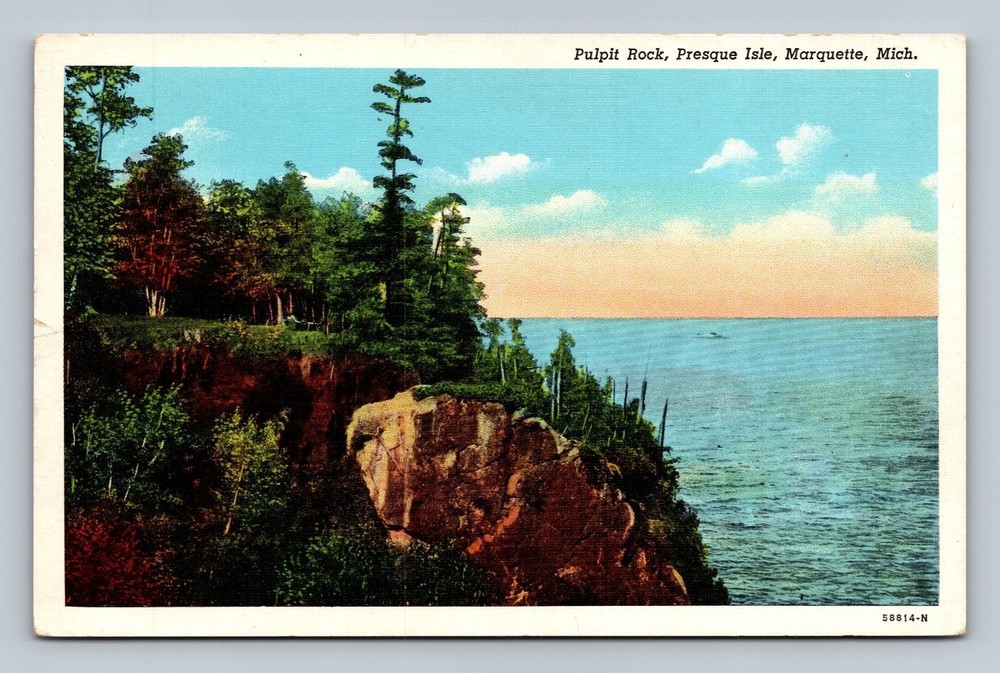 Pulpit Rock Presque Isle Marquette Michigan Vintage 1946 Postcard