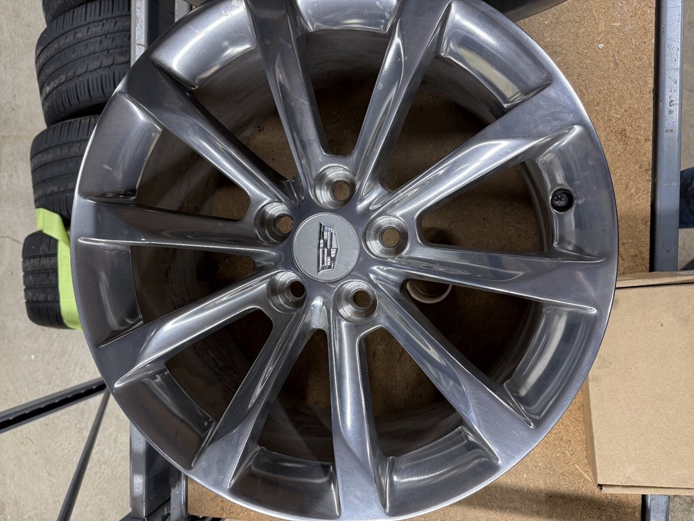 2016-19 CADILLAC CTS 18X8.5 RIM (PART NUMBER-22979577)