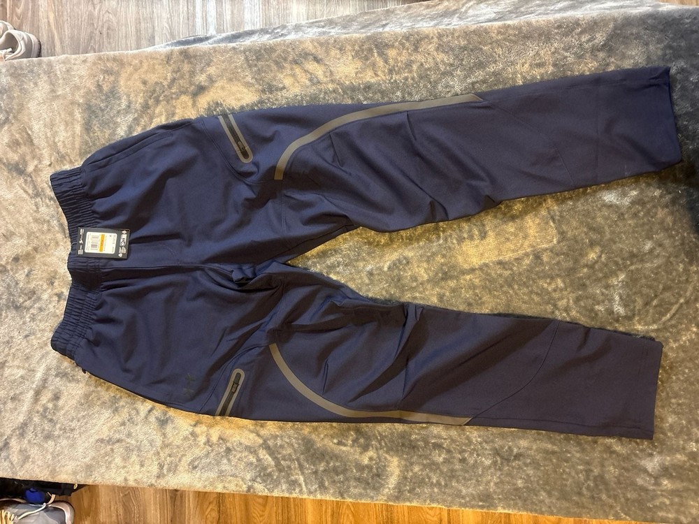 NWT Under Armour Men's UA Unstoppable Cargo Pants - Navy Blue