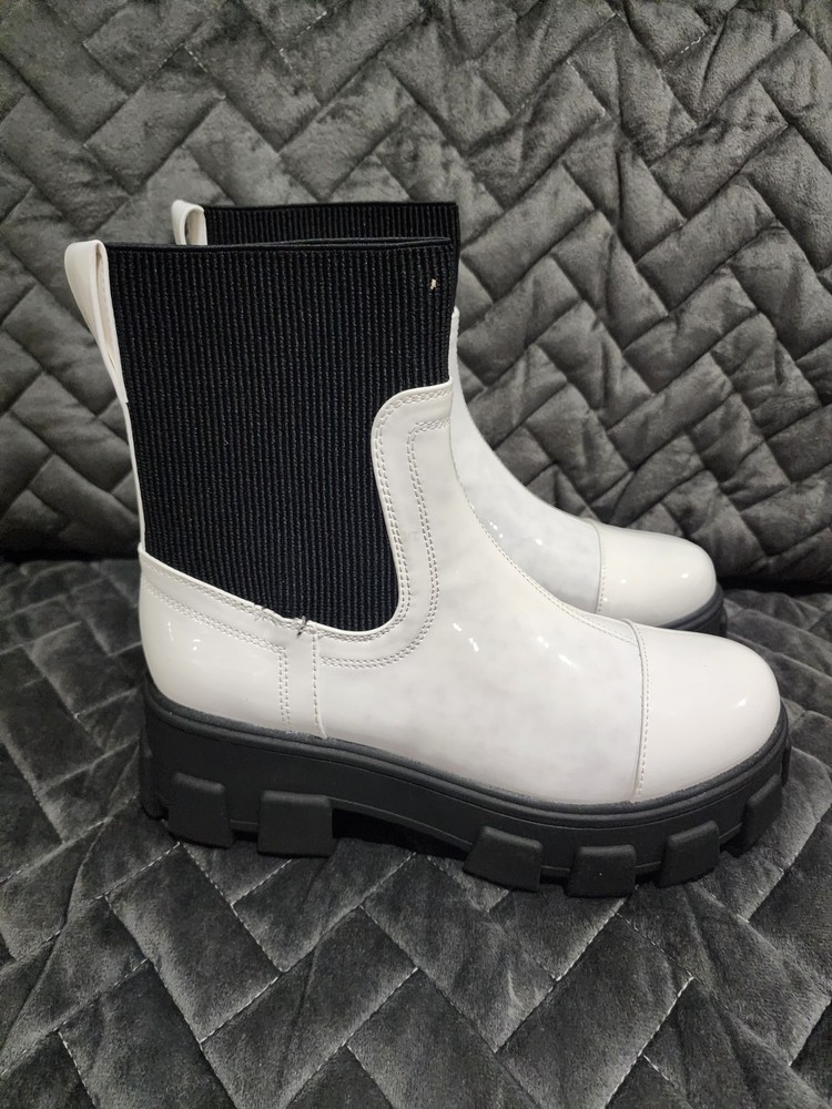 Sam Edelman Davina White Cap Toe Bootie Women’s Size 7.5 M Circus Style