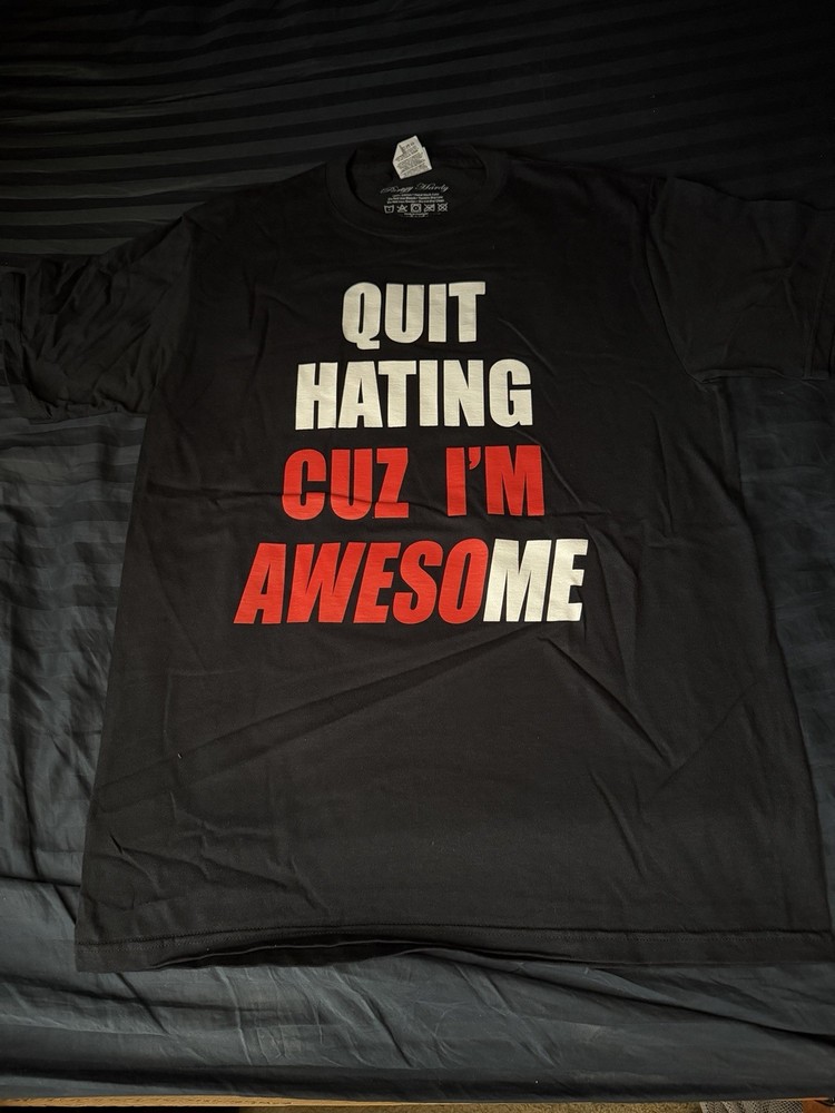 Quit Hating Awesome Red White T-Shirt Clothing Graphic Tee Men’s Size XL