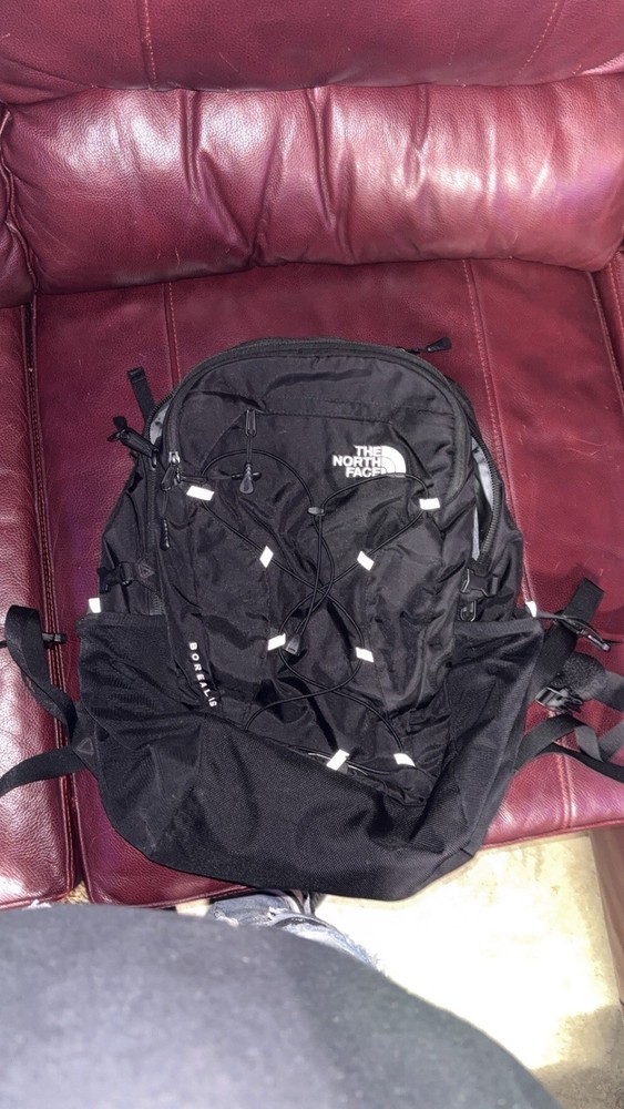 The North Face FLEXVENT Black Hiking Backpack Padded Adjustable Straps Zip Logo