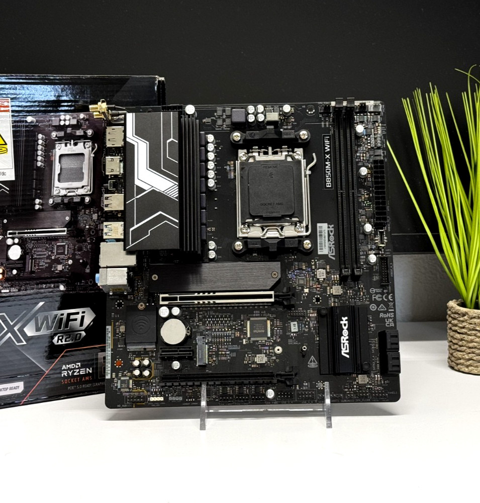 ASRock B850M-X WIFI R2.0 AM5 DDR5 WiFi 6E Ryzen 9000 mATX