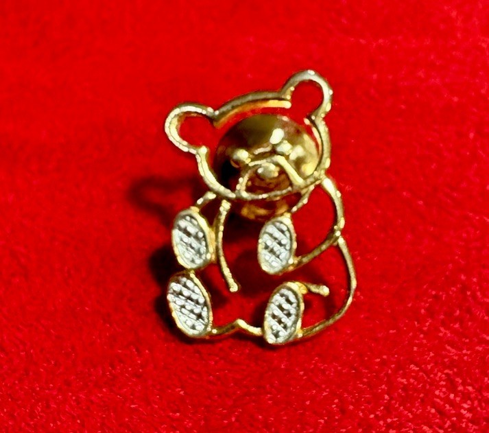 Vintage Avon Signed Lapel Pin - Teddy Bear - Gold & Silver Tone Metal Cute