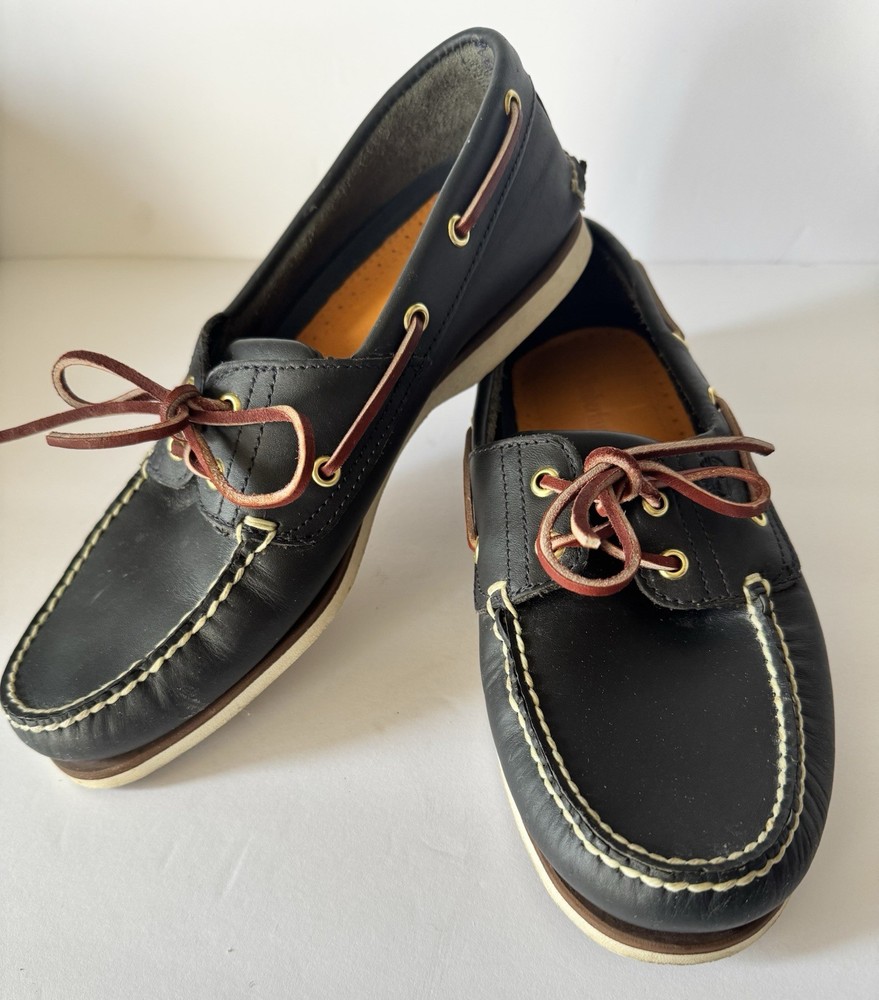 Timberland Men’s 10.5 Black Leather Boat Shoes 2 eye classic Brown Yellow Laces