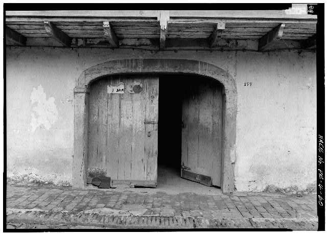Photo:Plantation House 1900s Main Entry Storage Door Ground Floor HAER