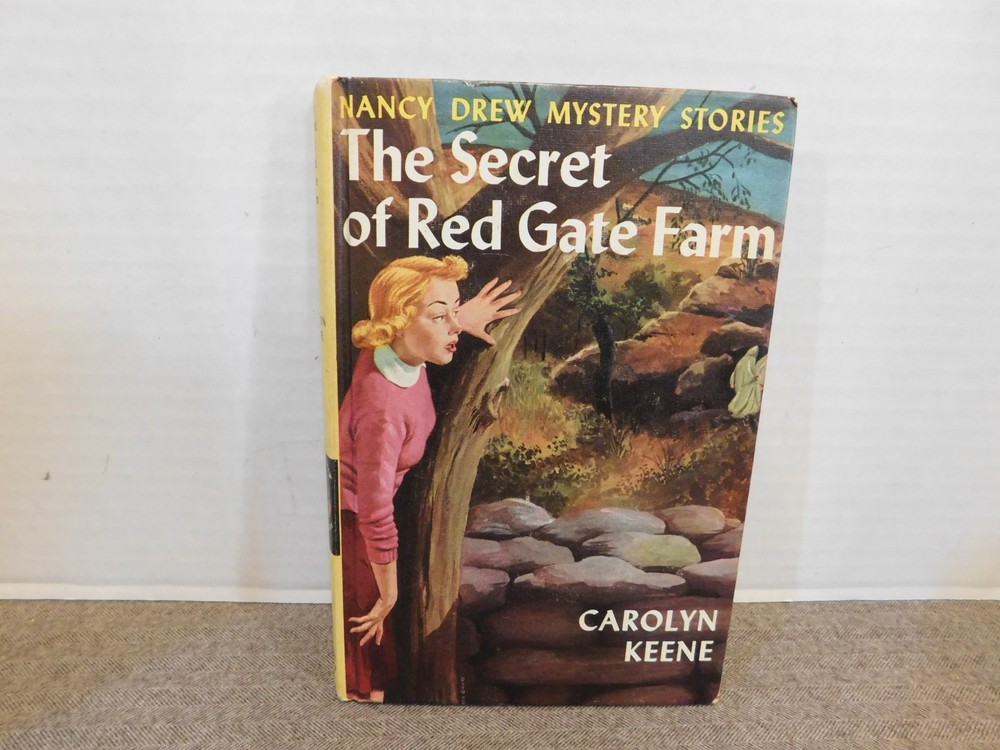 Nancy Drew Book #6 The Secret of Red Gate Farm 1961