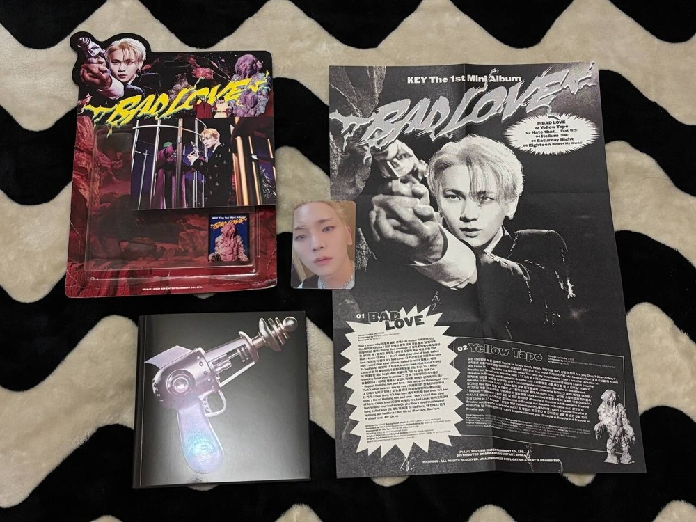 SHINee (샤이니) KEY - Mini Album Vol. 1 - BAD LOVE (SPACE RAY GUN Ver)