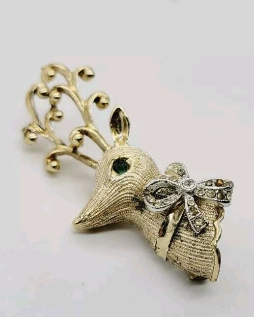 Deer REINDEER Brooch PIN Rhinestone Green Eye Elegant 2 in Vintage