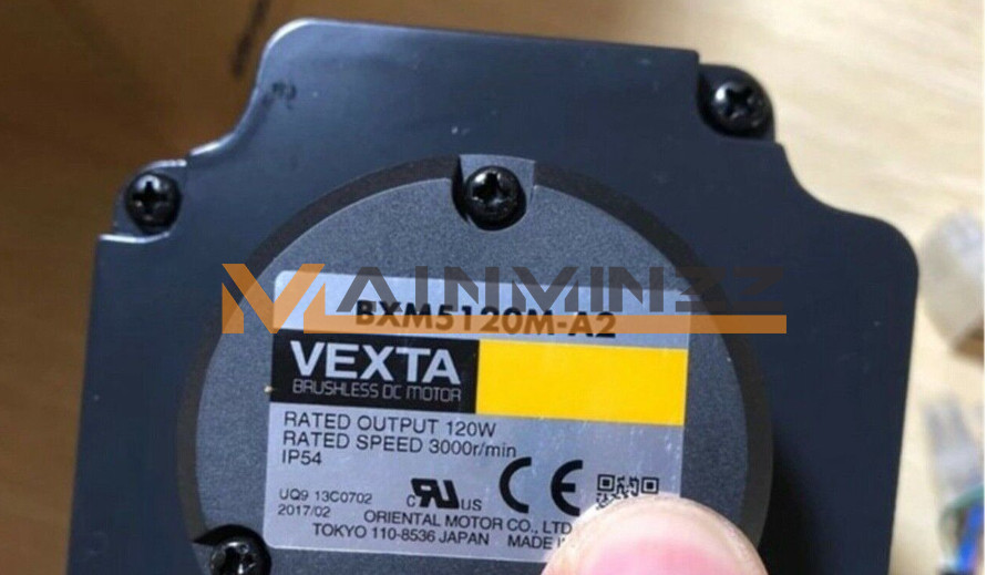 ONE New In Box VEXTA Orientalmotor Servo Motor BXM5120M-A2
