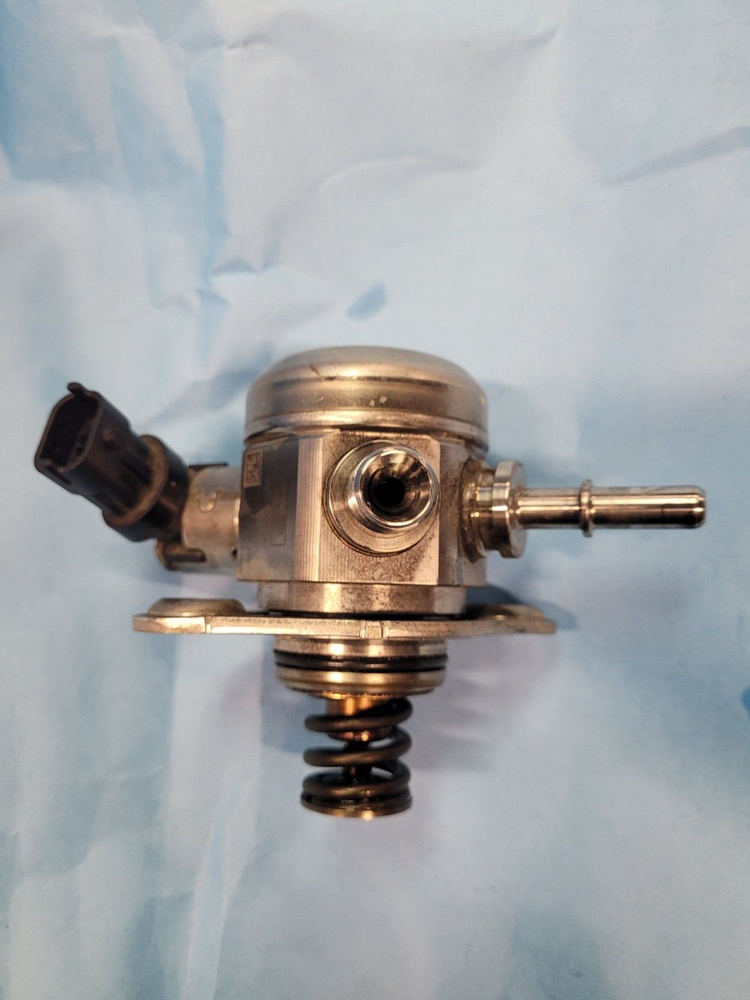 Fuel Injection High Pressure Pump 12-17 Hyundai Accent 1.6L Kia Soul 35320-2B220