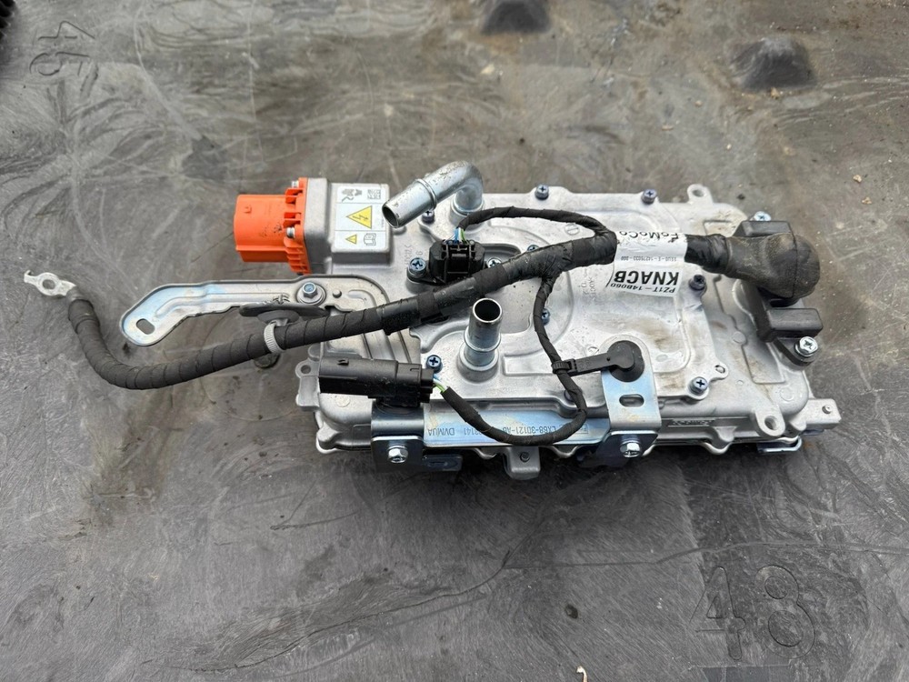 2023-2025 Ford Escape AWD Hybrid Voltage Converter Module PZ18-14G646-AC OEM 985