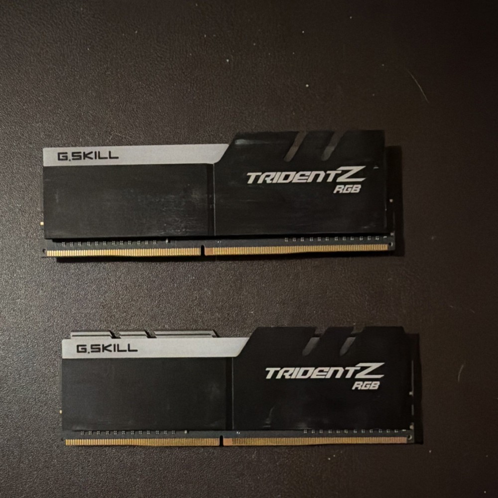 G.SKILL Trident Z RGB DDR4-3600 16GB (2x8GB) DIMM RAM Kit RGB Lights