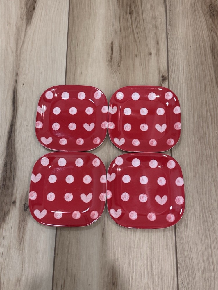 Target Melamine Valentine's 2010 4 Pc Set Plates Red White Hearts 6