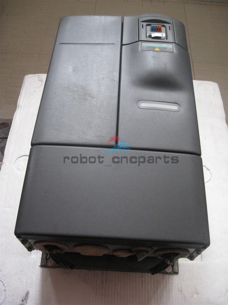 1PC Siemens 6SE6440-2UD31-8DA1 Used