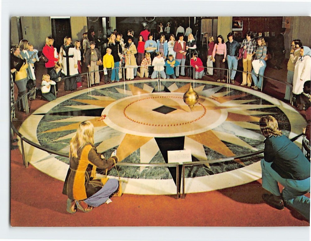 Postcard Foucault Pendulum Museum of History & Technology Washington DC USA
