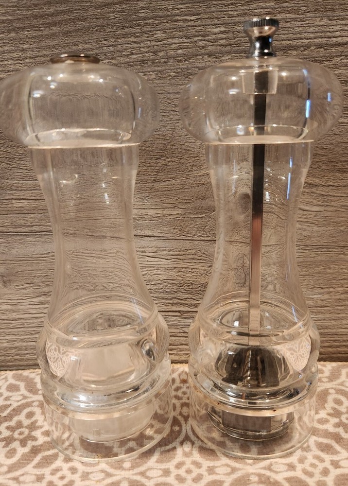OLDE THOMPSON Pepper Mill/Grinder & Salt Shaker Clear Acrylic Lucite 6.5