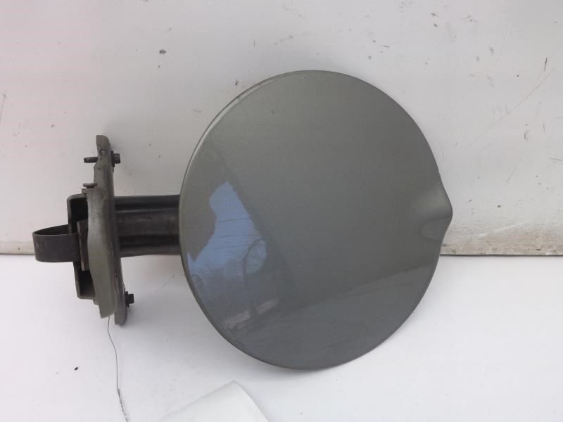 99 GRAND MARQUIS FUEL FILLER DOOR 119823