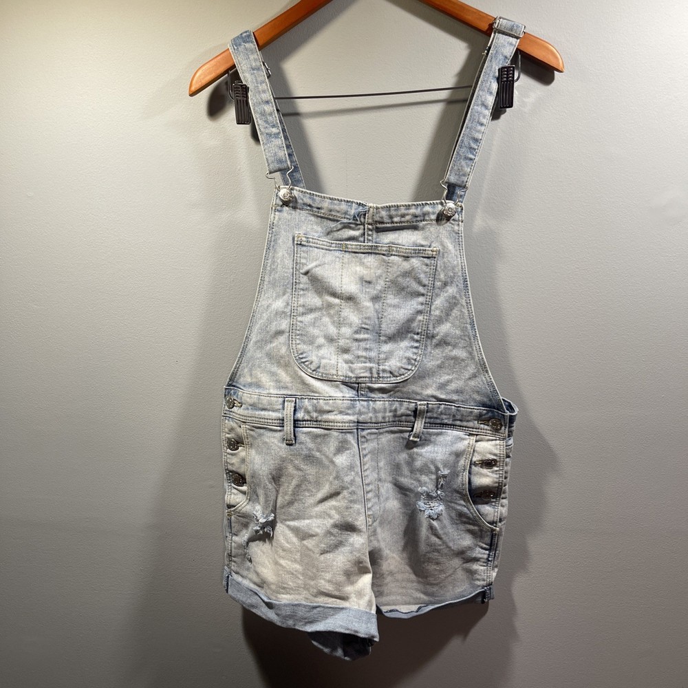 Old Navy Overalls Womens Medium Blue Denim Jean Bib Shorts Light Wash Romper