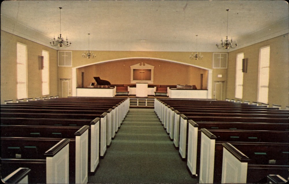 Michigan Livonia Calvary Church ~ 1970s vintage postcard