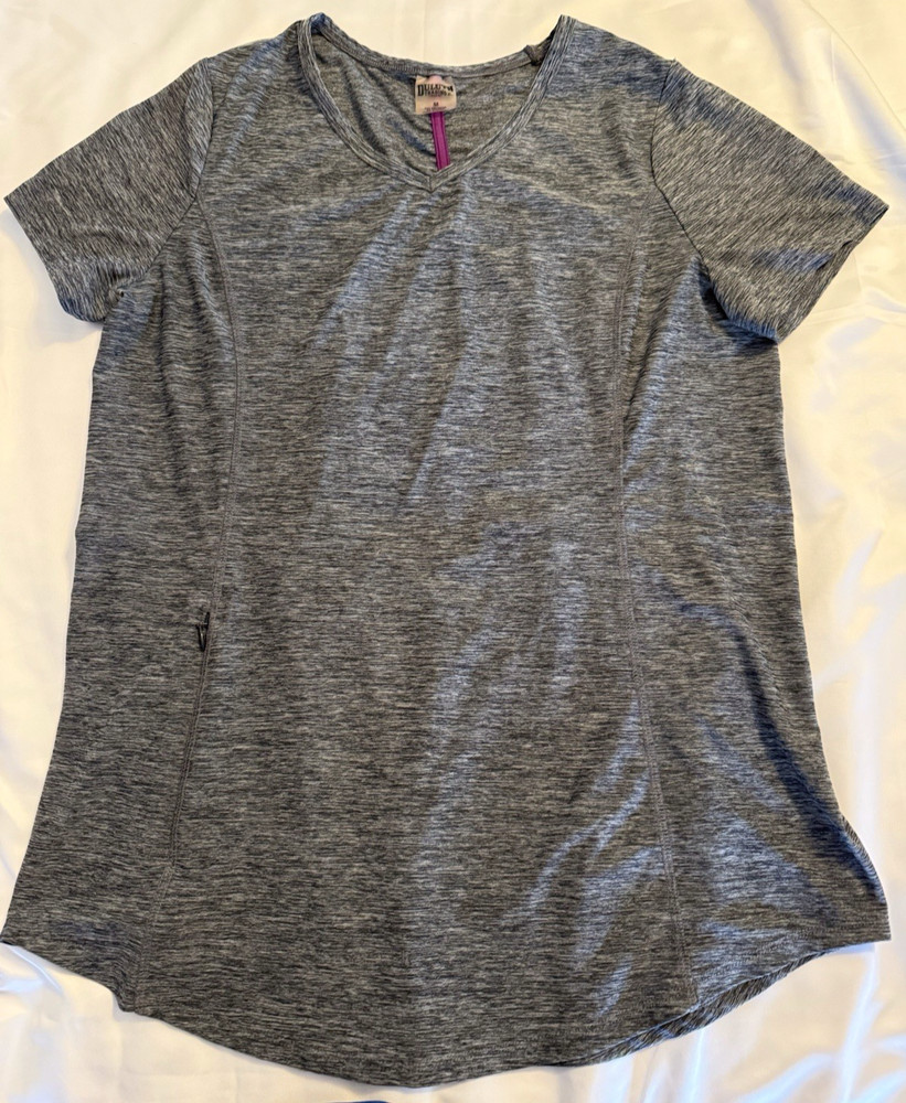 Duluth Trading Company Women's V-Neck Short Sleeve T-Shirt Gray Pocket  Med