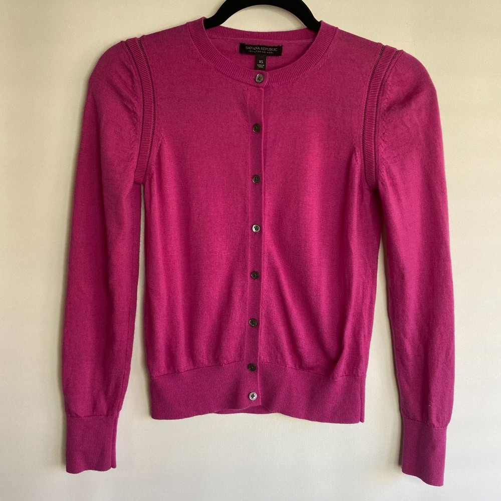 Banana Republic XS Merino Wool Hot Pink Crew Neck Cardigan Sweater