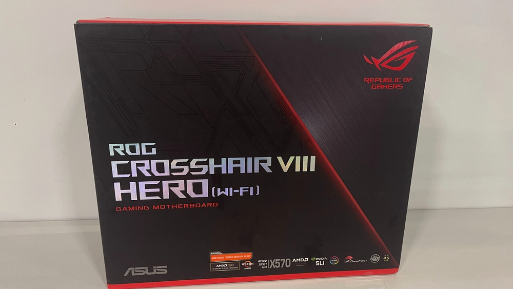 ASUS ROG Crosshair VIII Hero ATX Motherboard AMD X570 Chipset AM4 Socket