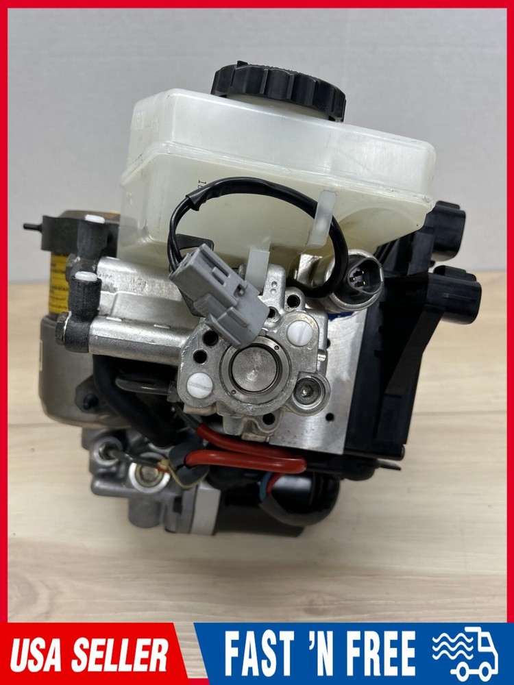 For 2002-2010 Lexus SC430 ABS Anti Lock Brake Pump Booster Master Cylinder
