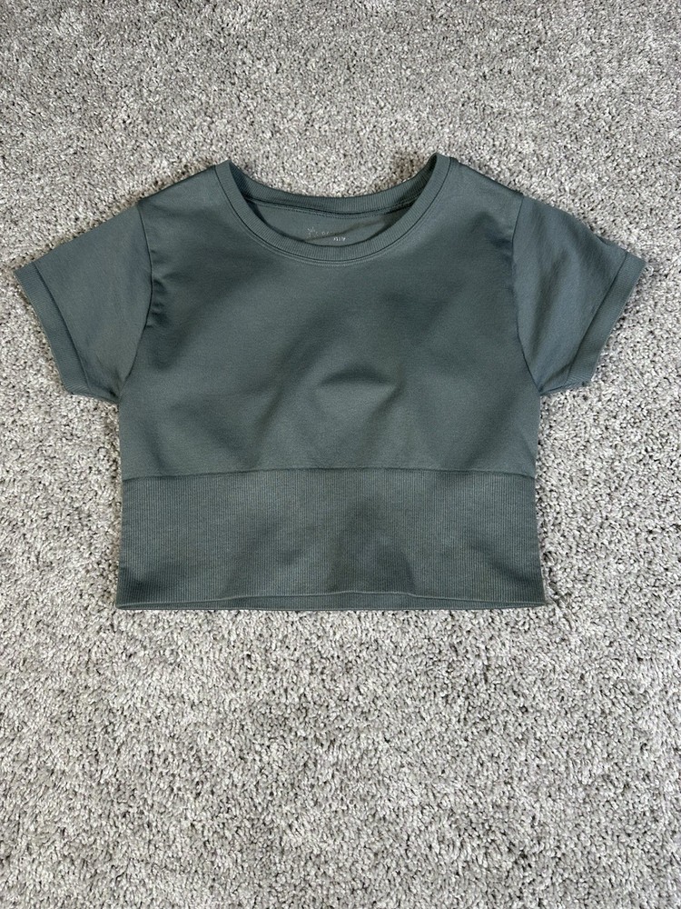 Offline By Aerie Hugger Top Size XS Green Short Sleeve