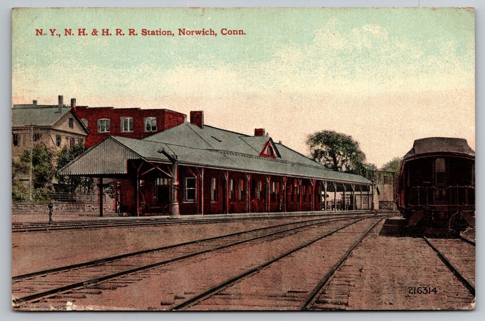 Norwich, Connecticut - Railroad Station - New York, New Haven & Hartford G