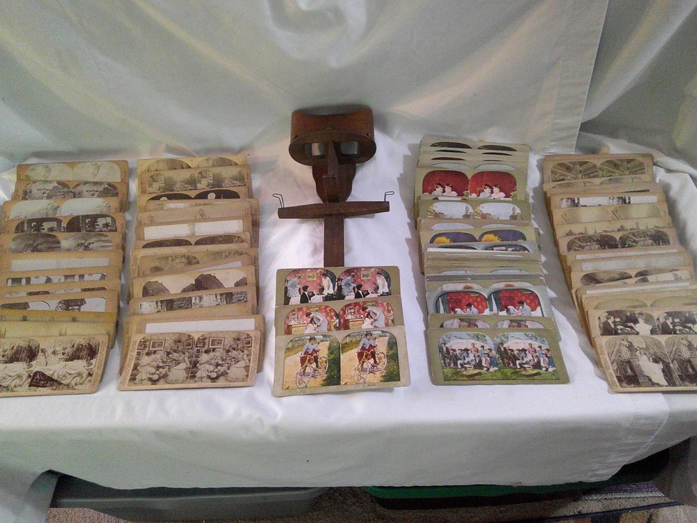 1900's ANTIQUE Wooden  Stereoscope Viewer + Aprox 115 Viewer Cards Color & B & W
