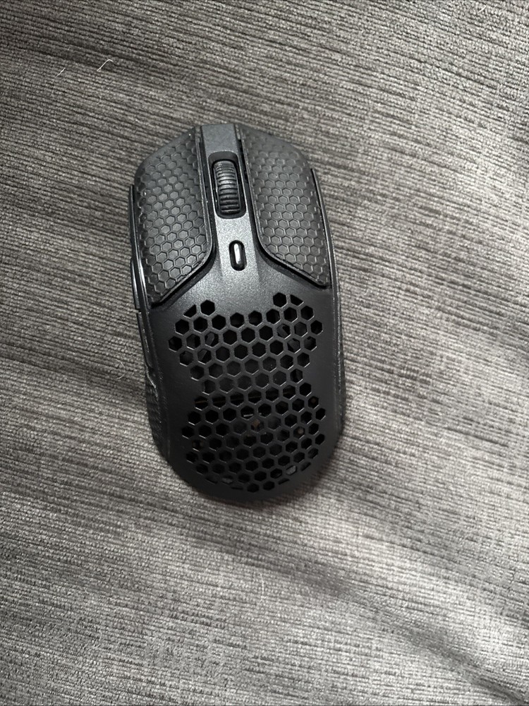 HP HyperX Pulsefire Haste Wireless Gaming Mouse Good Condition With Mouse Grips