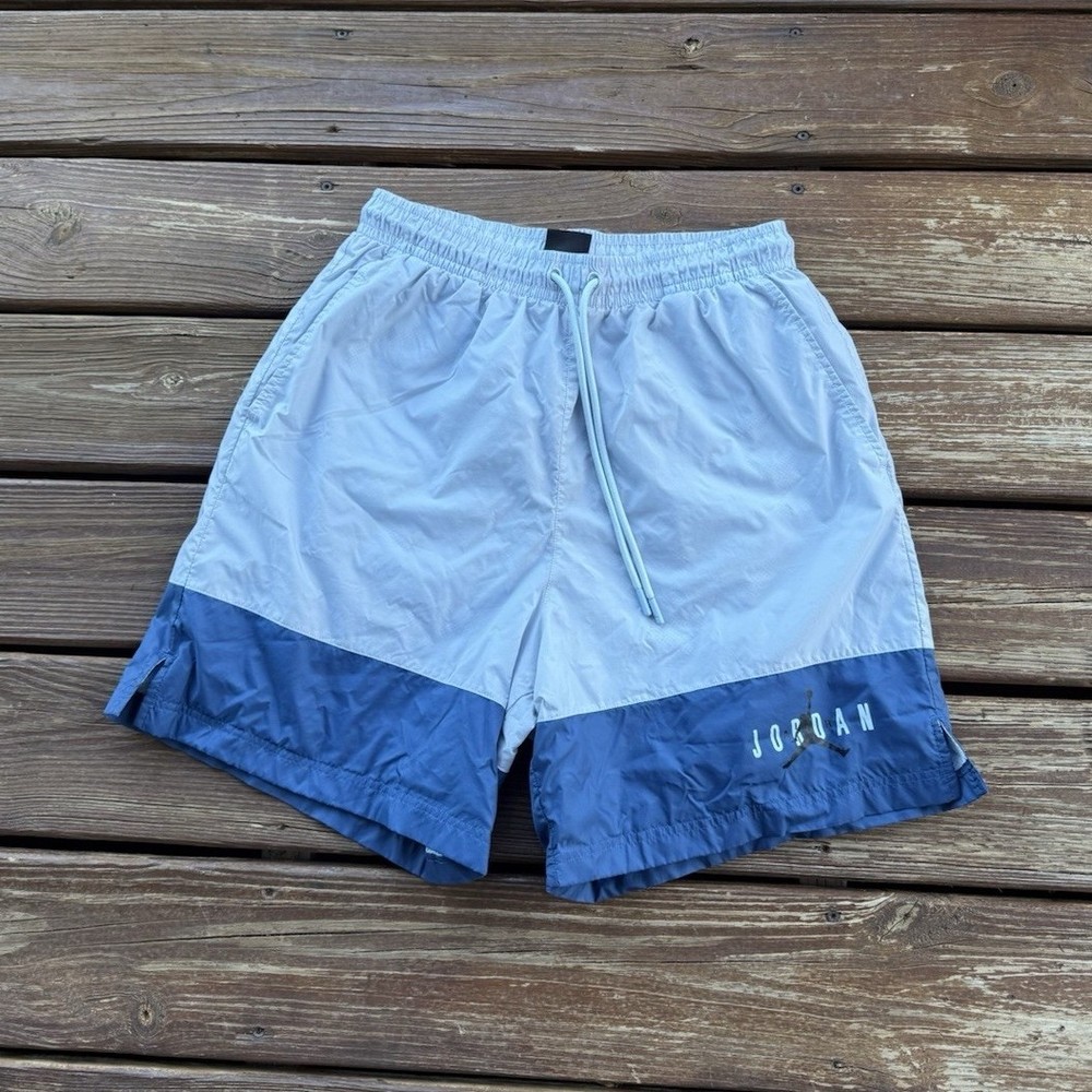 Jordan Men's Athletic Mesh Shorts Light Blue & Blue Colorblock Drawstring L