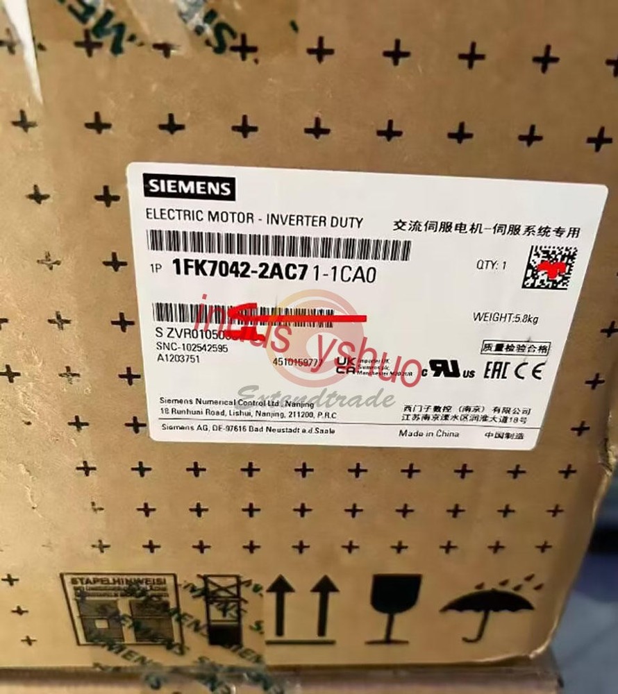 1PC NEW SIEMENS Servo Motor 1FK7042-2AC71-1CA0